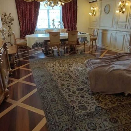 3 otaqlı yeni tikili 154 m², Nizami m.