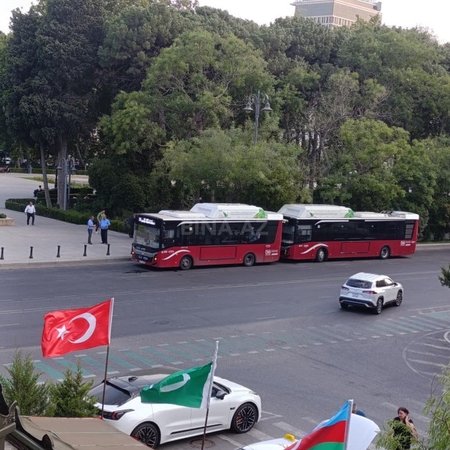 2 otaqlı köhnə tikili 36 m², 28 May m.
