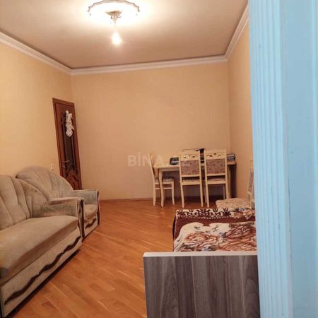 4 otaqlı köhnə tikili 100 m², Nərimanov r.
