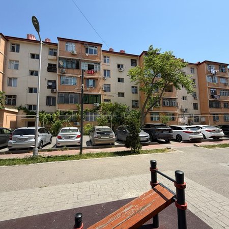 2 otaqlı köhnə tikili 40 m², Neftçilər m.