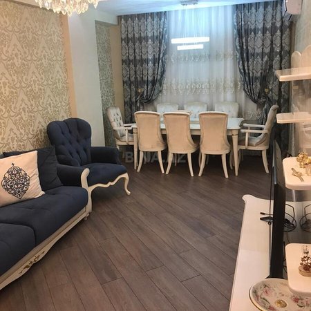 3 otaqlı köhnə tikili 95 m², Nəsimi m.