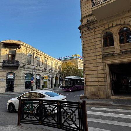 2 otaqlı köhnə tikili 100 m², İçəri Şəhər m.