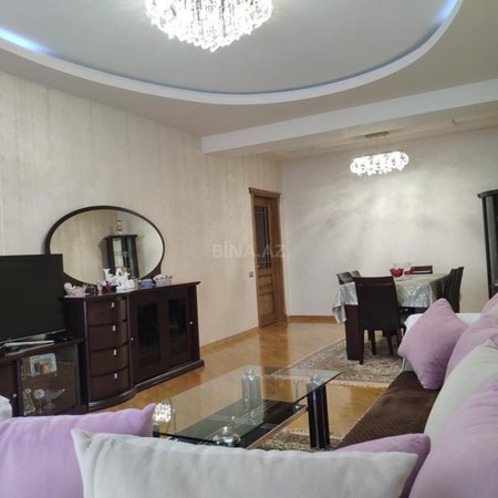 4 otaqlı yeni tikili 175 m², Memar Əcəmi m.
