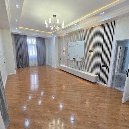 3 otaqlı yeni tikili 133 m², Memar Əcəmi m.