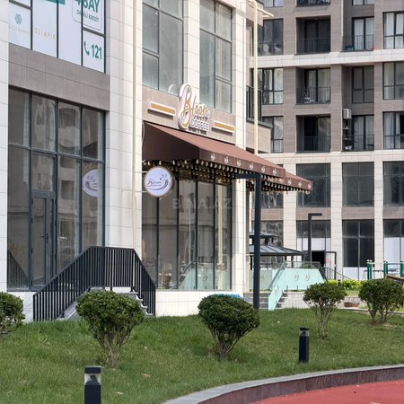 2 otaqlı yeni tikili 108.2 m², Koroğlu m.