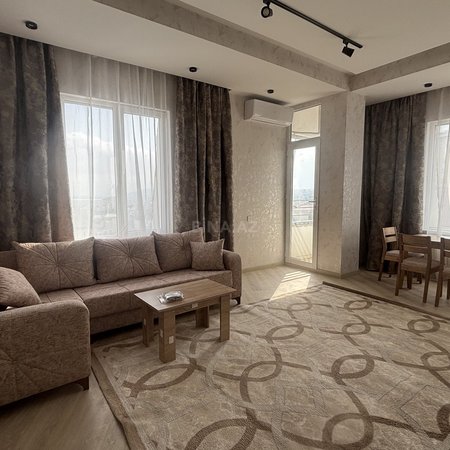 3 otaqlı yeni tikili 72 m², Masazır q.