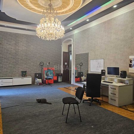 6 otaqlı köhnə tikili 250 m², İçəri Şəhər m.