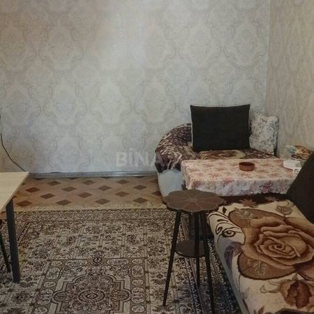 2 otaqlı köhnə tikili 30 m², İnşaatçılar m.