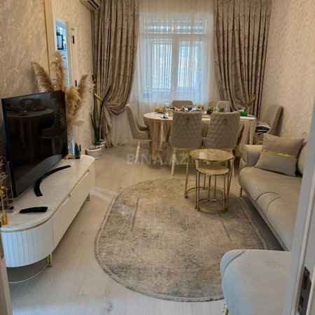 2 otaqlı köhnə tikili 60 m², Memar Əcəmi m.