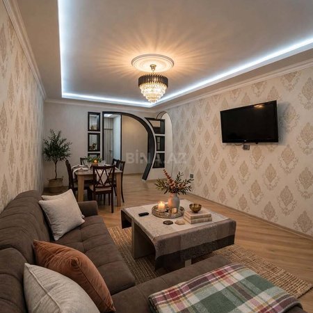 3 otaqlı yeni tikili 130 m², 8 Noyabr m.