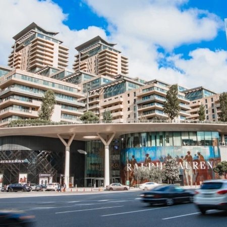 3 otaqlı yeni tikili 180 m², 28 May m.