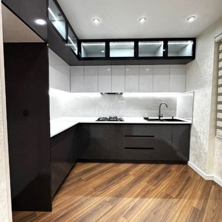 2 otaqlı köhnə tikili 65 m², Nərimanov r.