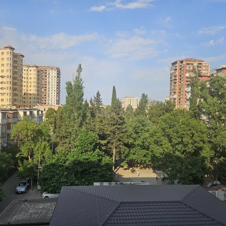 3 otaqlı köhnə tikili 85 m², Nəsimi r.