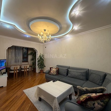 3 otaqlı köhnə tikili 85 m², Xalqlar Dostluğu m.
