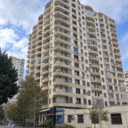 2 otaqlı yeni tikili 70 m², Gənclik m.