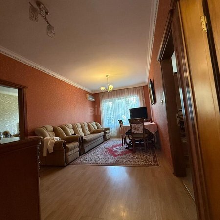 4 otaqlı köhnə tikili 100 m², Əhmədli q.