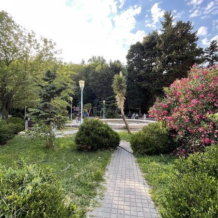 3 otaqlı köhnə tikili 80 m², Azadlıq Prospekti m.
