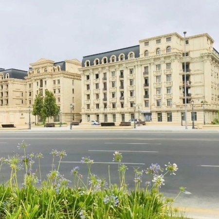 4 otaqlı yeni tikili 135 m², Bayıl q.
