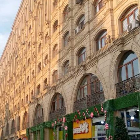 2 otaqlı köhnə tikili 60 m², Nərimanov r.