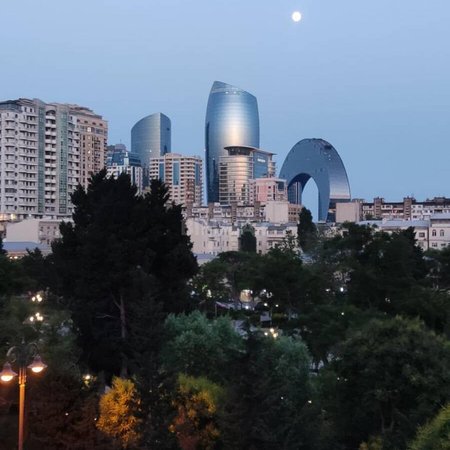 2 otaqlı köhnə tikili 58 m², 28 May m.