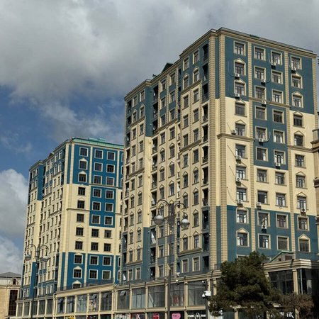2 otaqlı yeni tikili 58 m², İnşaatçılar m.